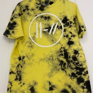 L 21 Pilots tour shirt - OFFERS CONSIDERED